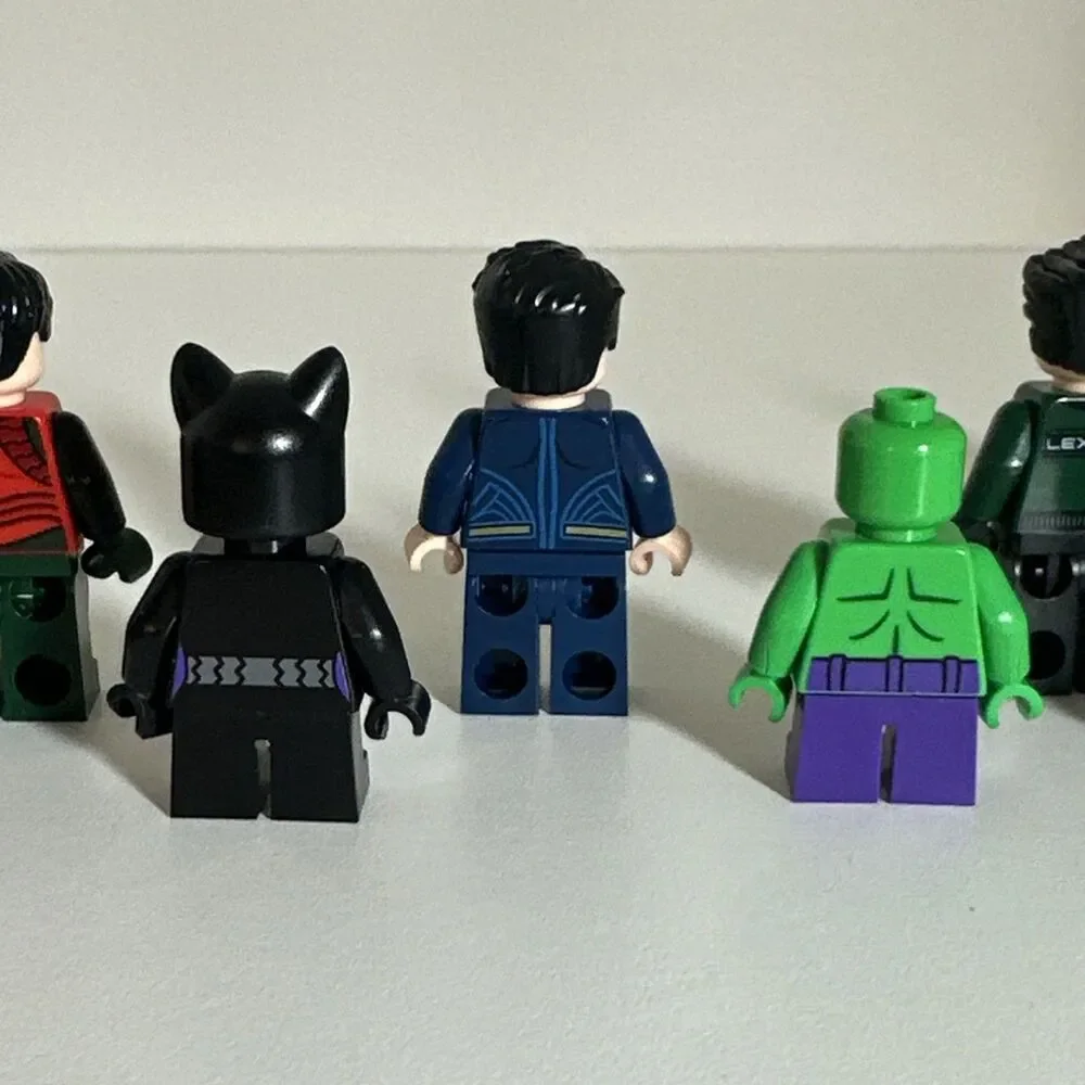 LEGO Superhero Lot of 9 Minifigures Marvel & DC Venom Batman Robin Superman